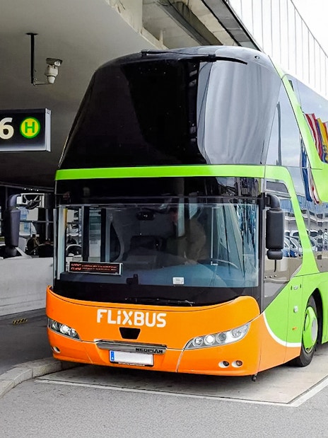 FlixBus at Amsterdam station for Efteling route.