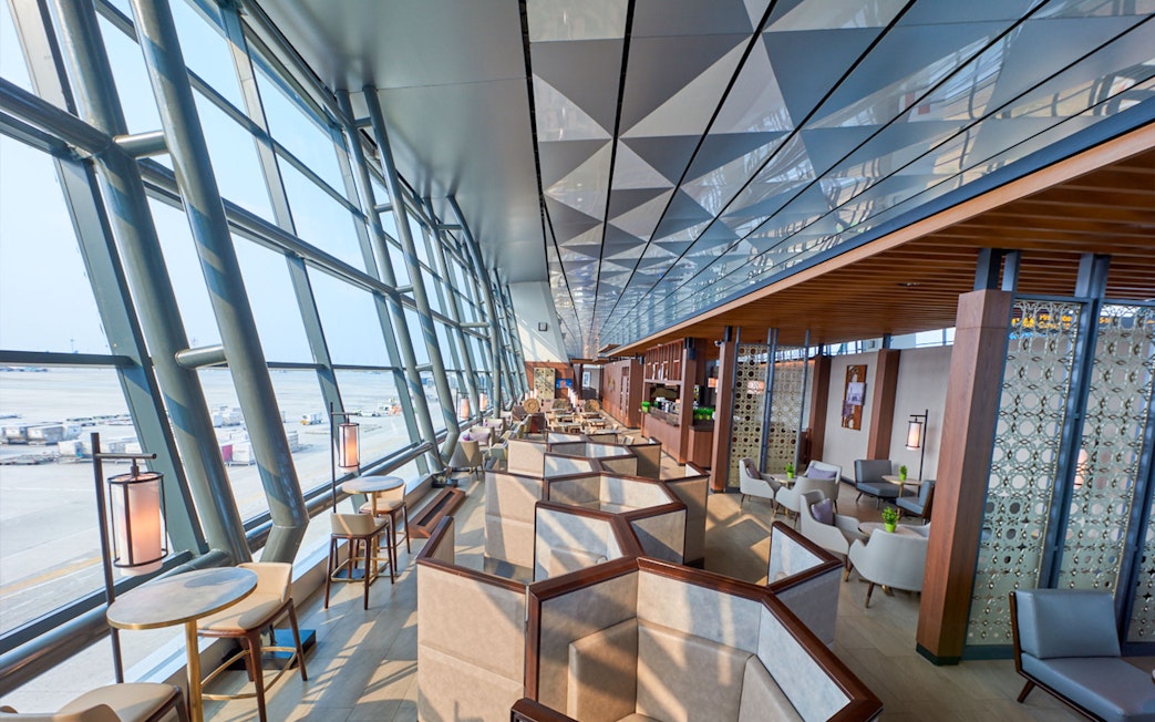 Sapphire Lounge seating area, T3 International Departures, near Gate 7.