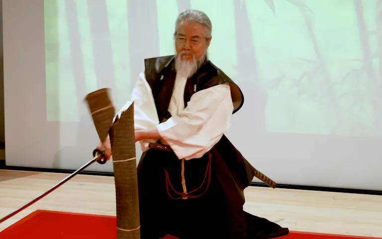 Samurai Sword Experience in Kyoto with 'The Last Samurai' Master Lee ...