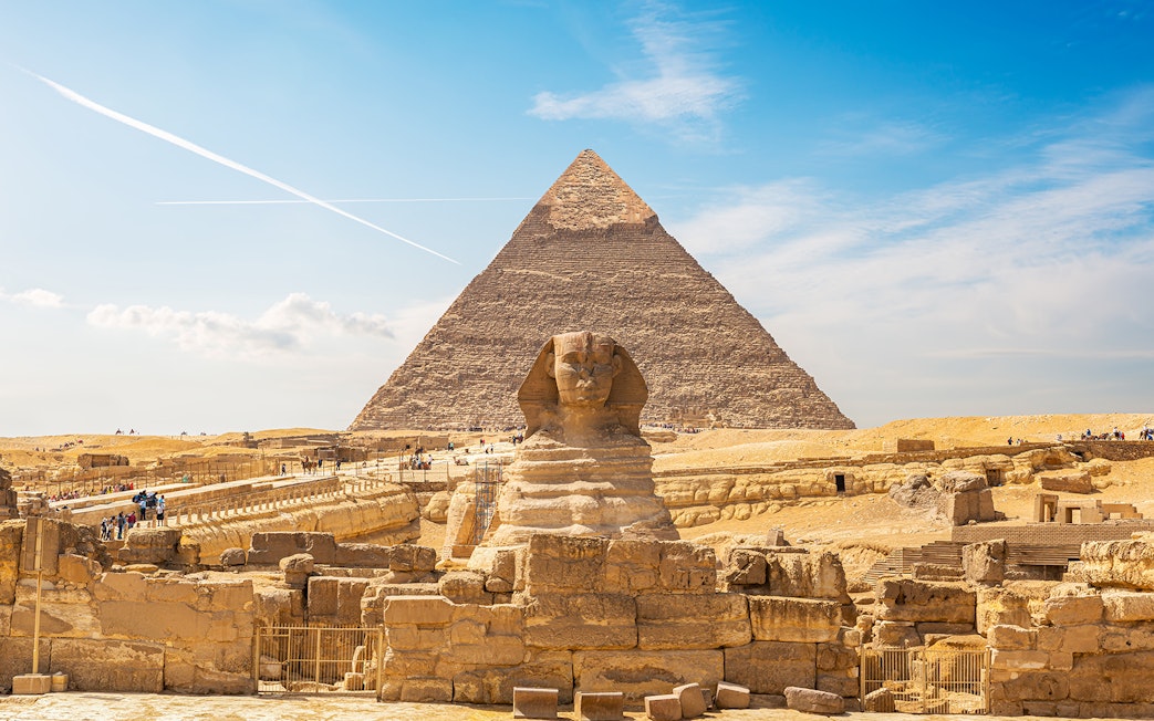 Giza Pyramids and Sphinx on a sunny day, Cairo Half Day Tour.