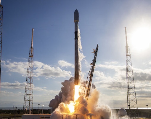 SpaceX Falcon 9 rocket launching Starlink satellites at SLC-40, Cape Canaveral.