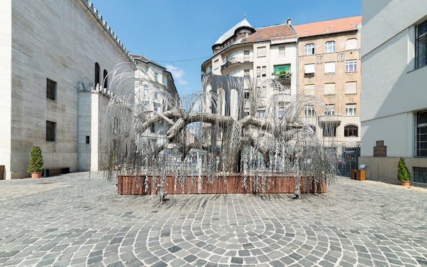 Memorial sculpture at Budapest's Great Synagogue courtyard.