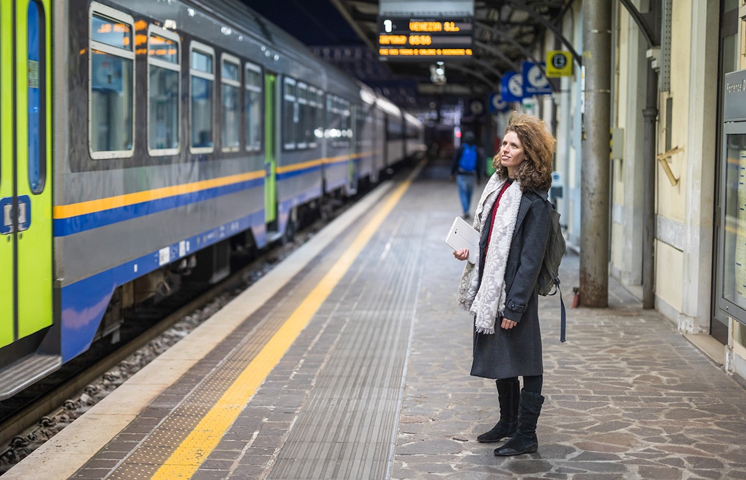 London travel guide -  Trains
