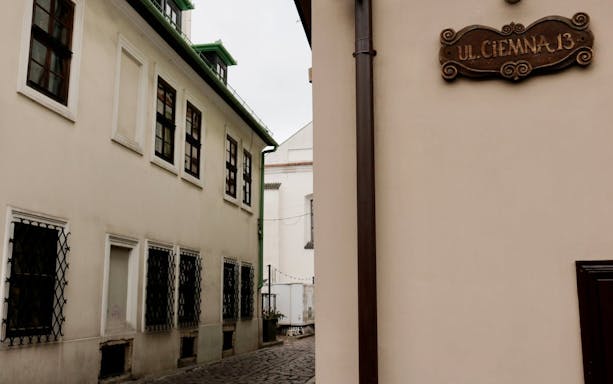 schindler story walking tour and wieliczka salt mine w/ lunch from krakow-4