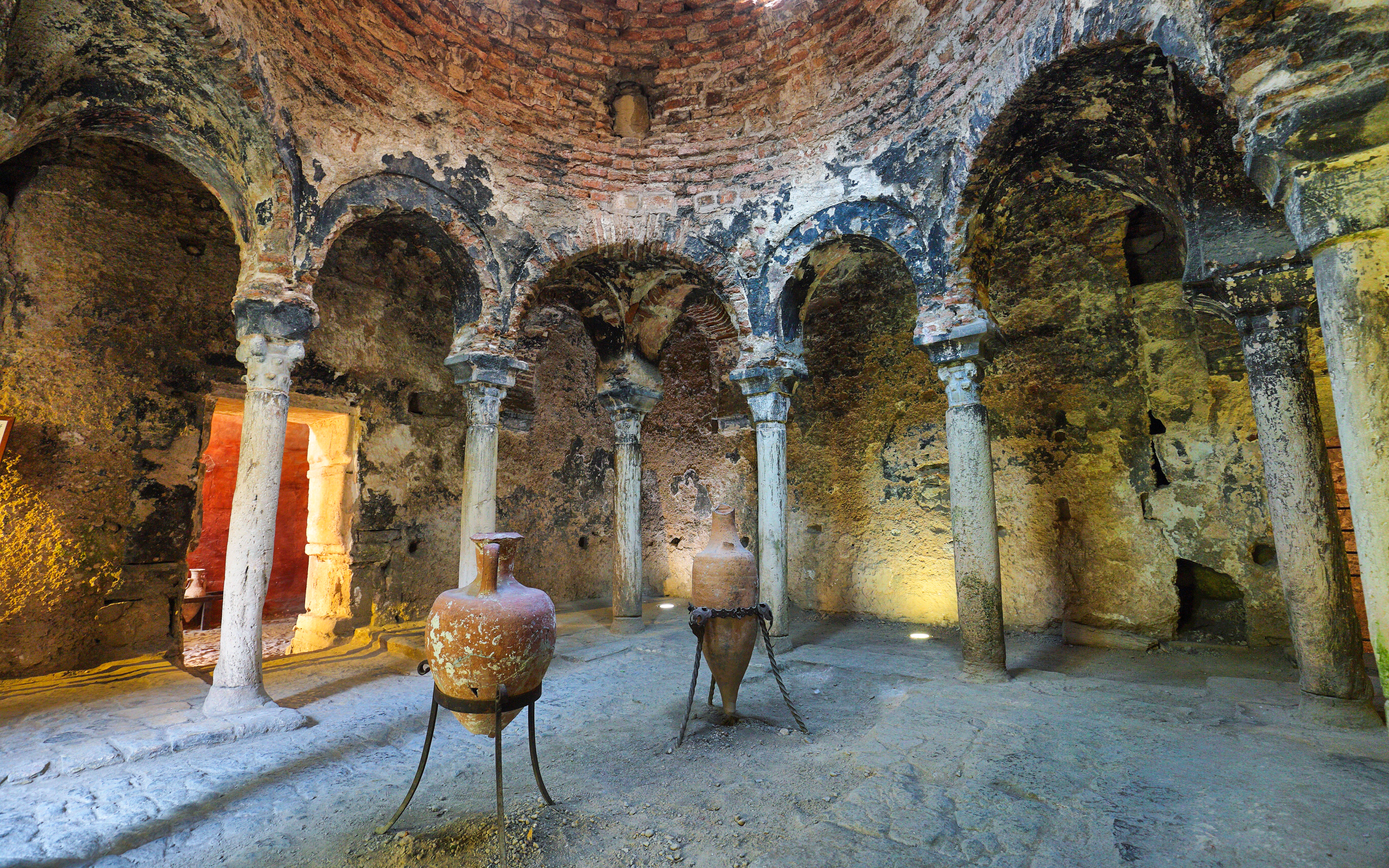 Łaźnie arabskie (Banys Arabs)