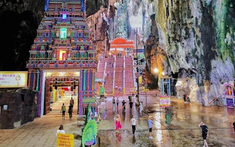 batu caves & kuala lumpur private city tour by car with hotel transfers-10