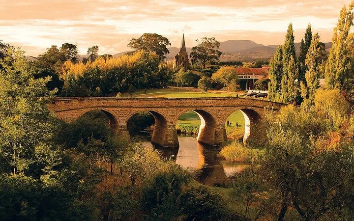 tasmania 6-day day-trip bundle: cradle mountain, wineglass bay, port arthur-1