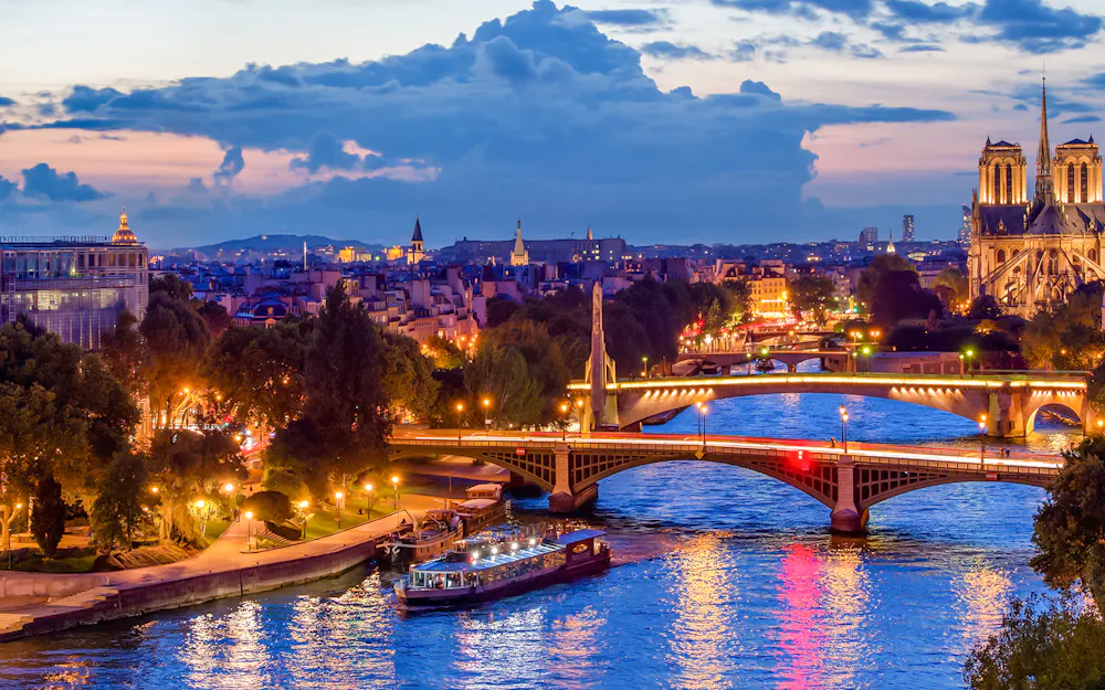 Paris En Scène - Crociera con cena sulla Senna a Parigi