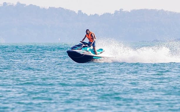 pattaya jet ski rental 15 minutes-5