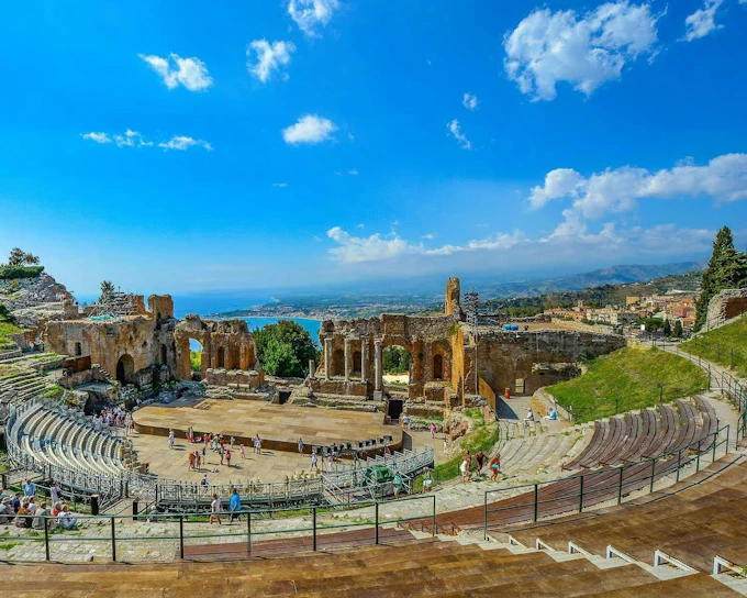 Etna - Taormina & Isola Bella Day Tour