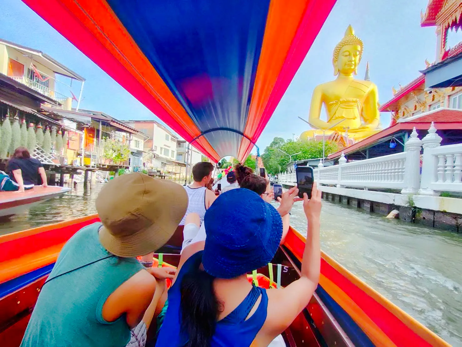 liten gruppetur til de kongelige templene i bangkok med tuk-tuk-tur – inngangsavgifter er ikke inkludert-1