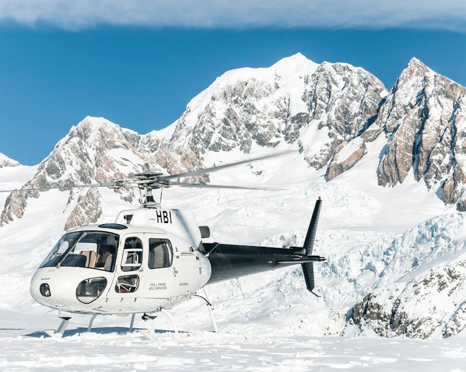 From Fox Glacier: Scenic Helicopter Flight Tour with Snow Landing