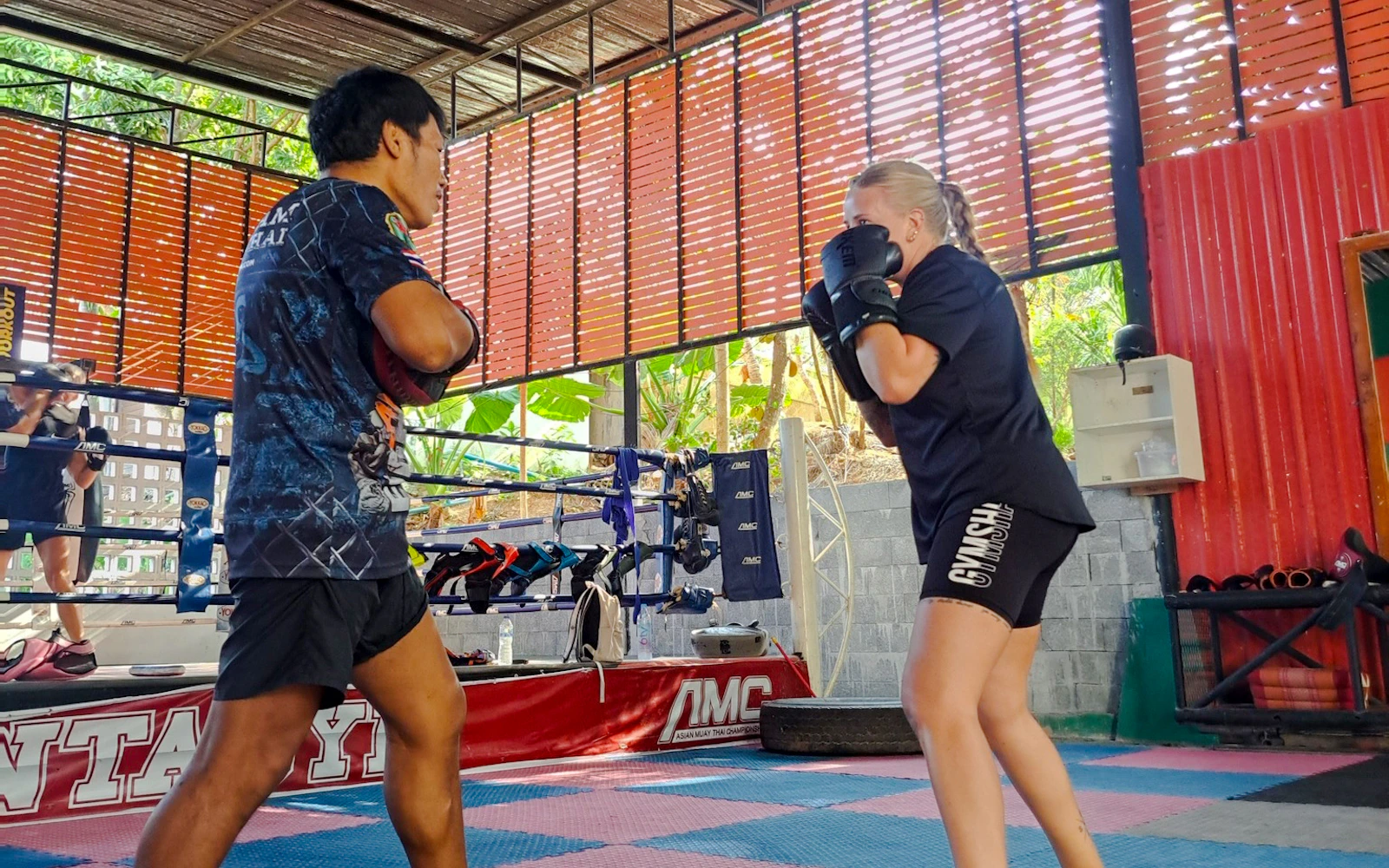 Koh Lanta Muay Thai Boxing Beginner Class Image 12
