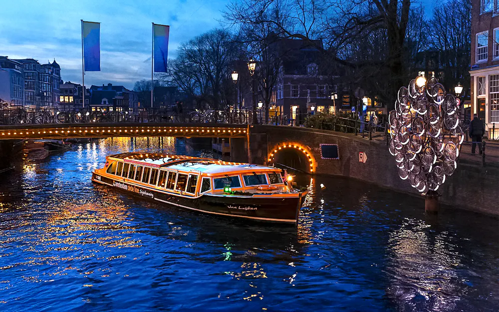 Amsterdam Light Festival: crociera riscaldata di 75 minuti con bevande illimitate (opzionale)