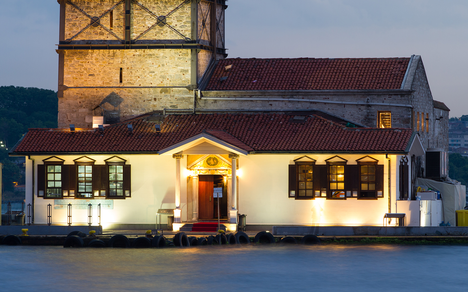 Delicious Meals at the Maiden's Tower