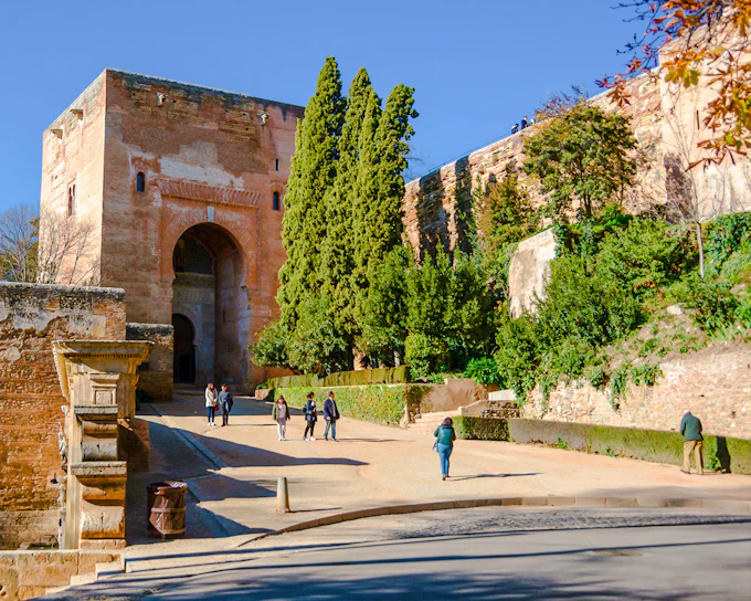 Alhambra Surroundings Tour