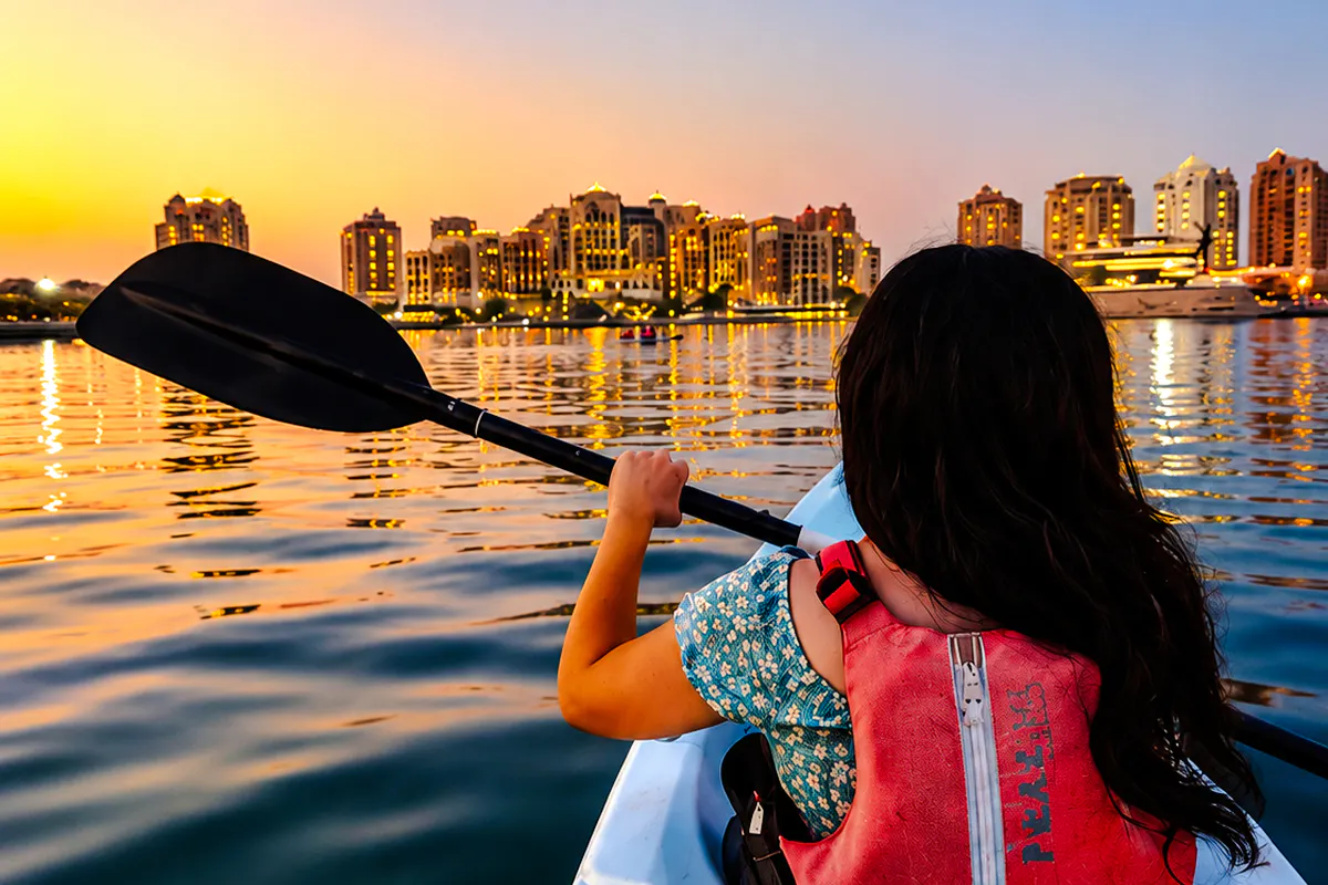 the pearl guided kayak tour in doha-3
