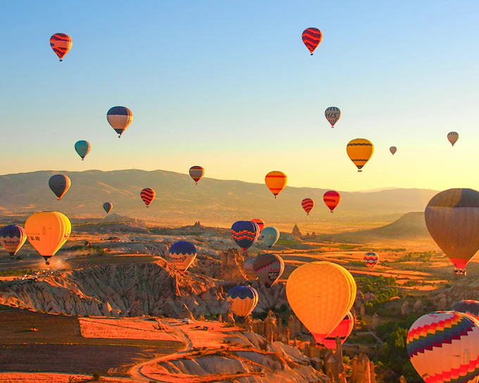 Luxor Sunrise Hot Air Balloon Ride With Valley of the Kings & West Bank Guided Tour and Round-Trip Hotel Transfers