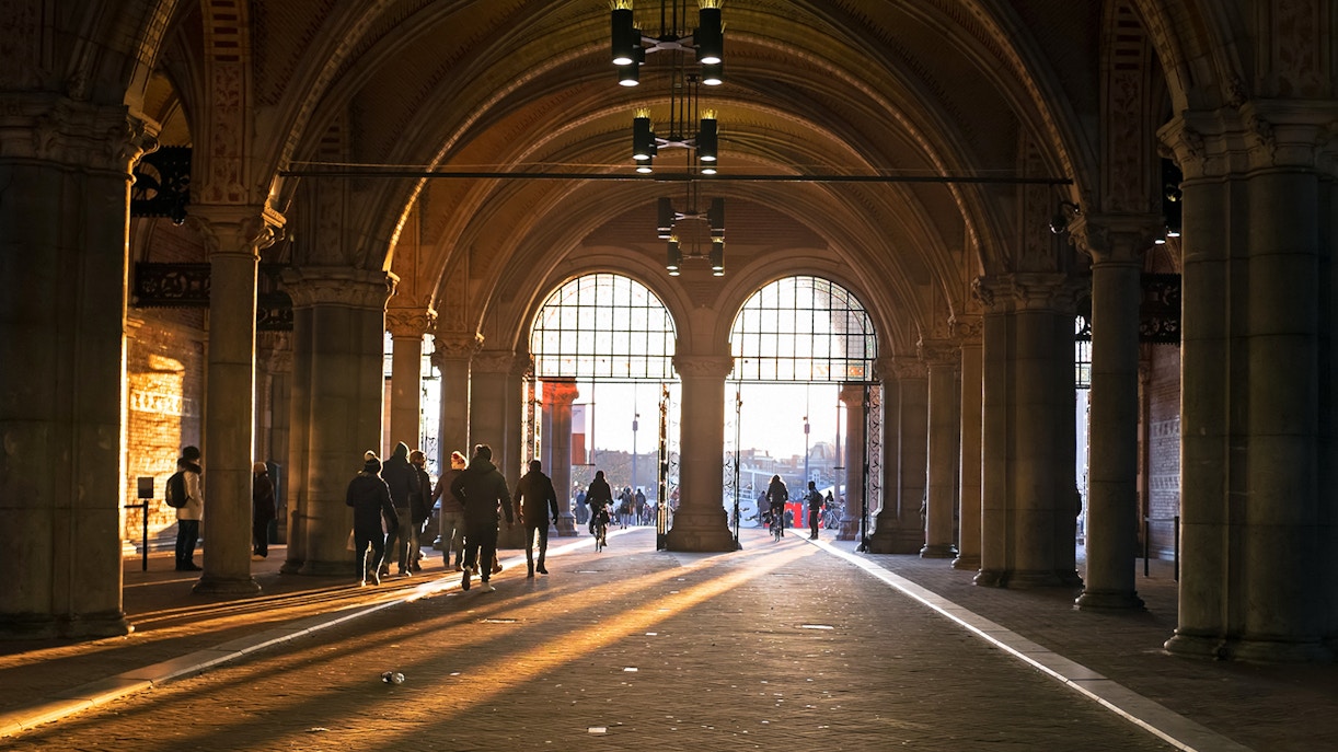 Walking to the Rijksmuseum