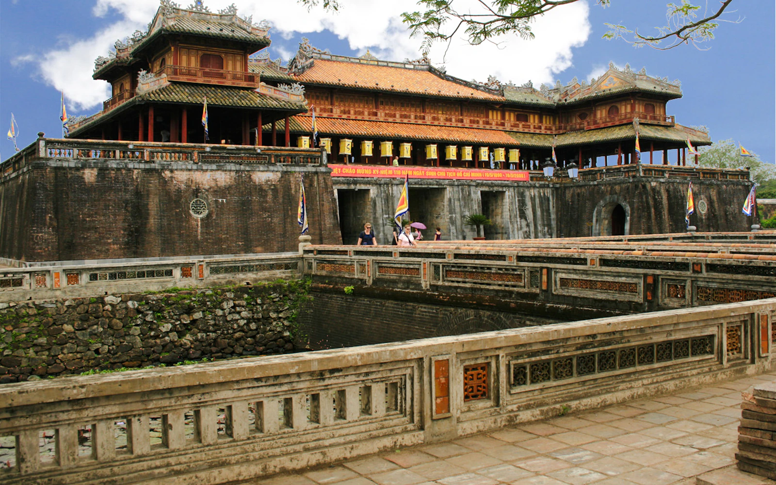 From Da Nang: Hue Guided Day Trip