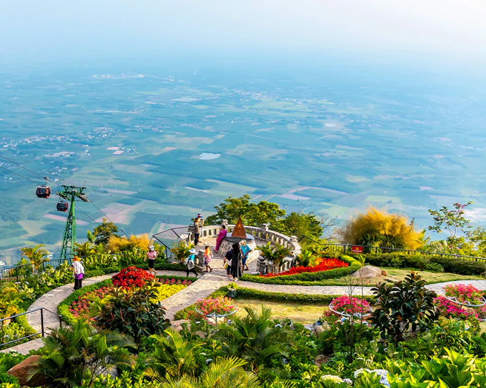 Sun World Ba Den Mountain Cable Car Tickets to Van Son Peak