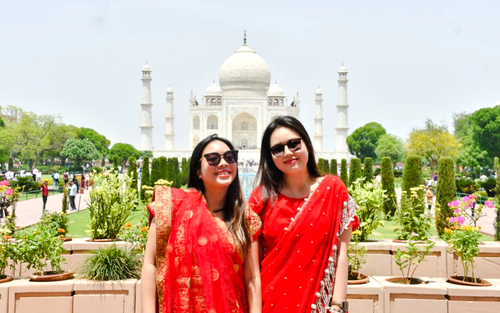 From Delhi: Private Guided Taj Mahal, Agra Fort and Baby Taj Day Trip by Car (Product 56595)