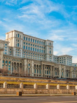 Passeios no Palácio do Parlamento de Bucareste