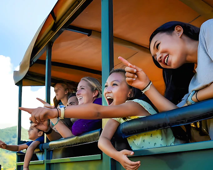 Kualoa Ranch: Jungle Expedition Tour