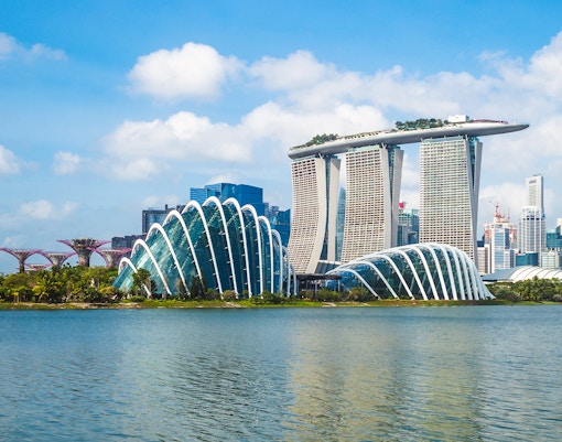 Singapore hop-on hop-off tour itinerary