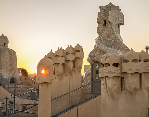 things to do in barcelona - casa mila