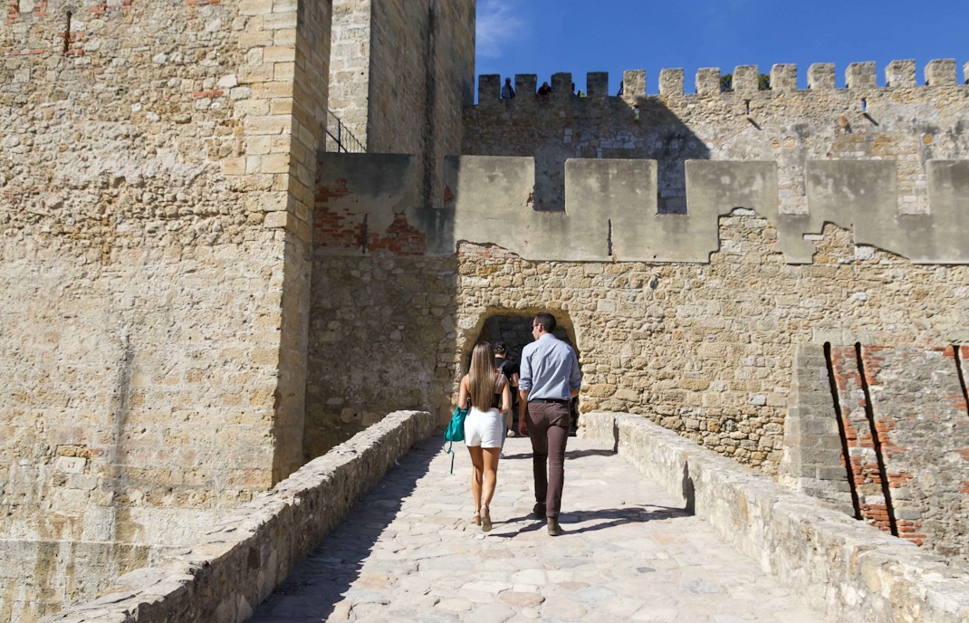 Sao Jorge Castle - Entrance