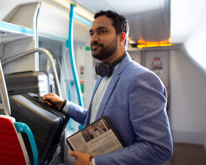 National Rail: One-way/Anytime Round-trip TrainTransfers Between Gatwick Airport & London Victoria Station