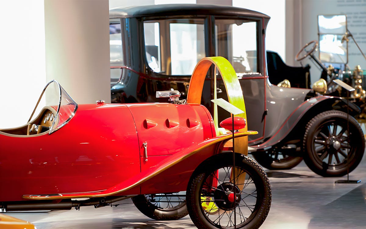 combo: malaga automobile and fashion museum tickets + 24-hour hop on hop off tour of malaga-10 combo: malaga automobile and fashion museum tickets + 24-hour hop on hop off tour of malaga-10