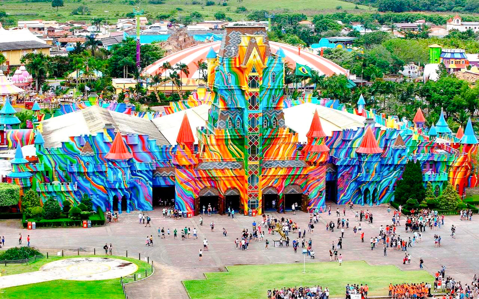 From Florianópolis: Beto Carrero World Round-Trip Transfer (Product 55589)