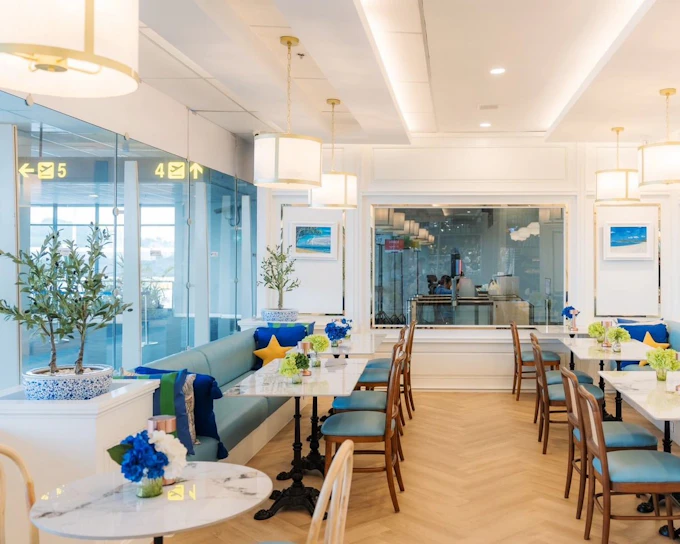Phuket International Airport: Coral Domestic Lounge