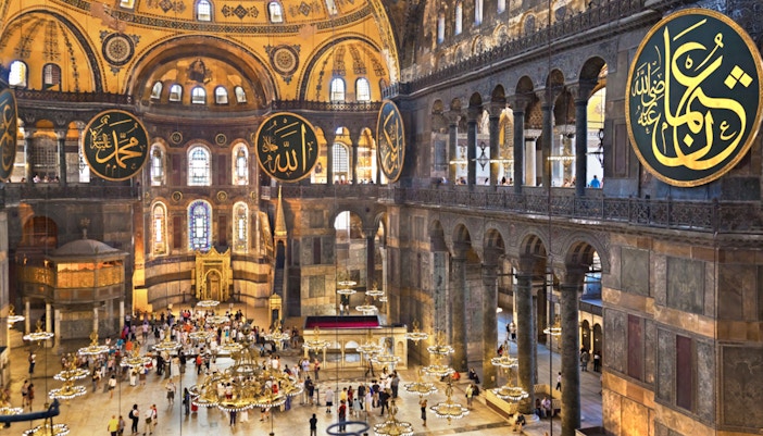 Touch the Wishing Column