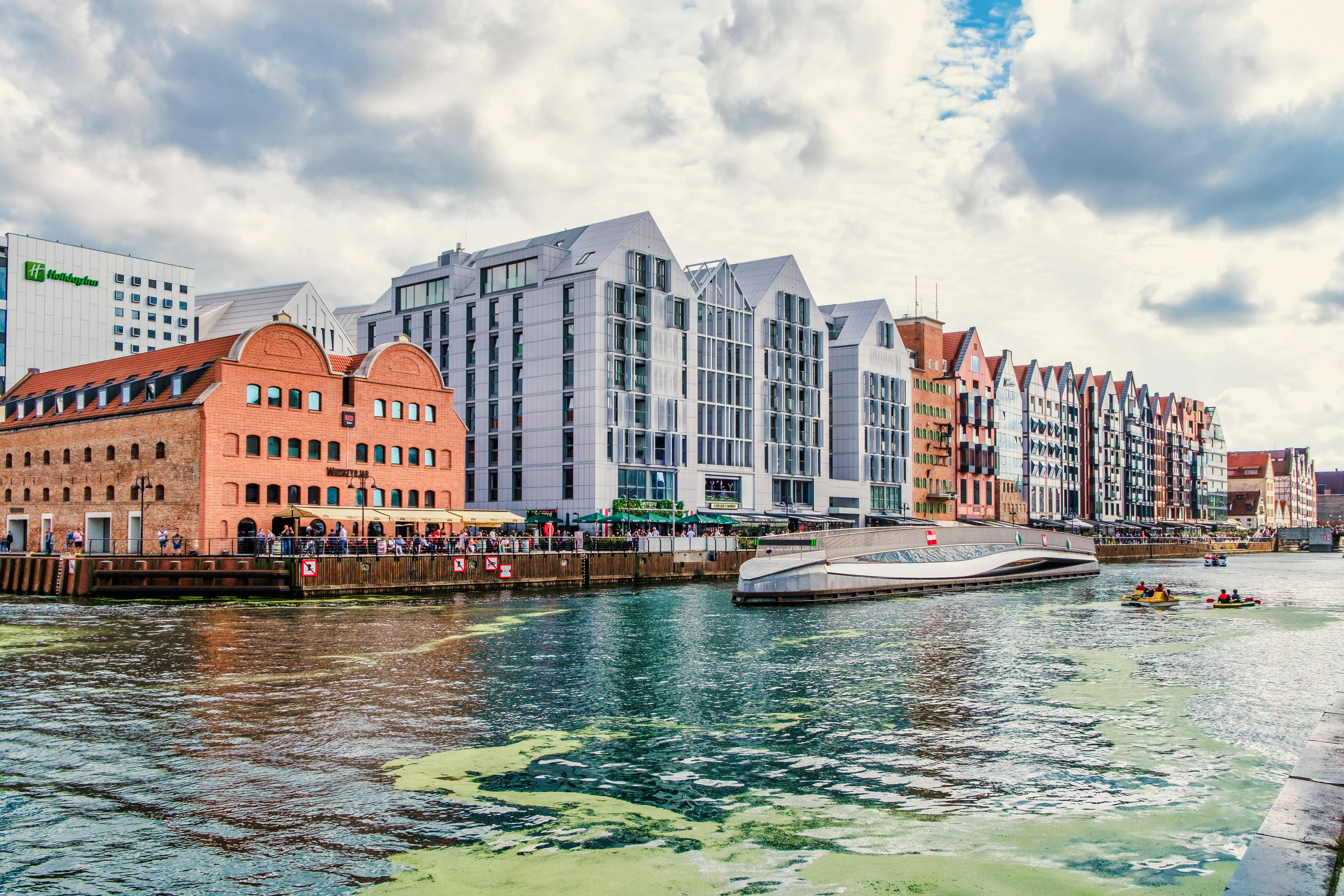 From Gdańsk: Motława Sunset Cruise on Electric Boat with a Drink and Old Town Views 