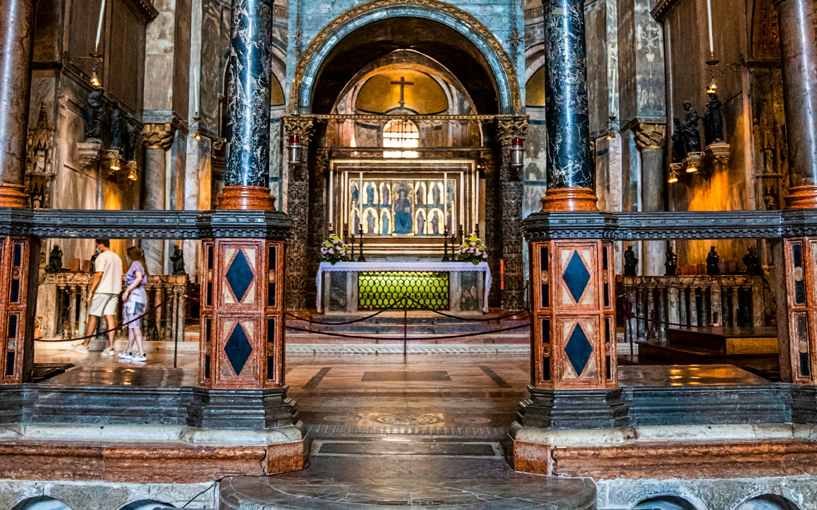 St Marks Basilica - Tomb of St. Mark
