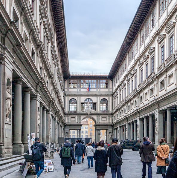 Best times to avoid crowds at the Uffizi Gallery