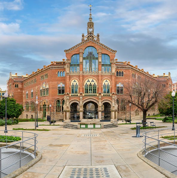Explore an architectural marvel at Recinto Modernista de Sant Pau