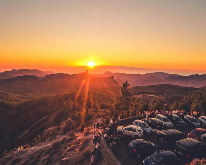 Gran Canaria: Volcano Sunset Tour and Local Food Tasting