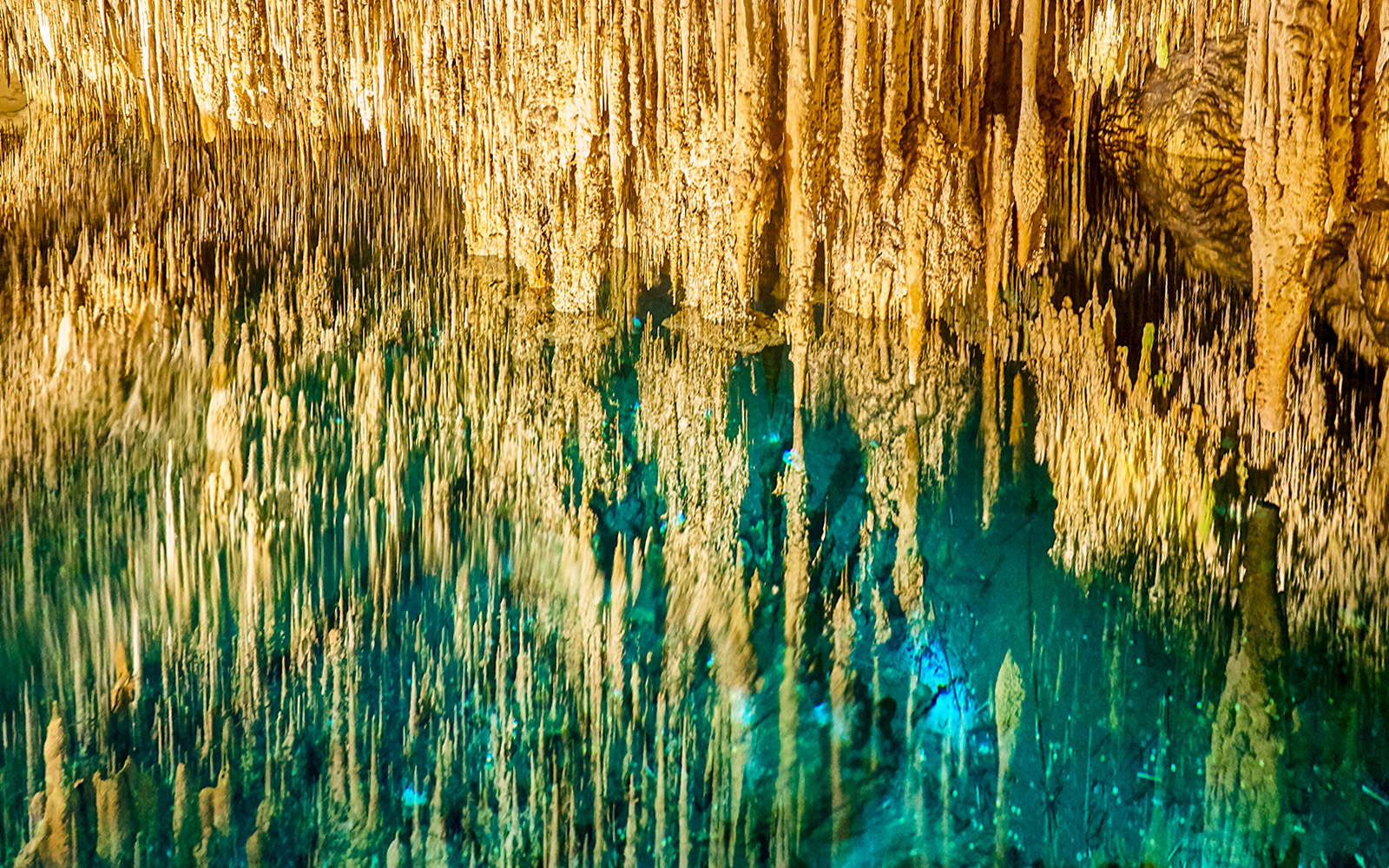 Cave of the Bells - Drach Caves