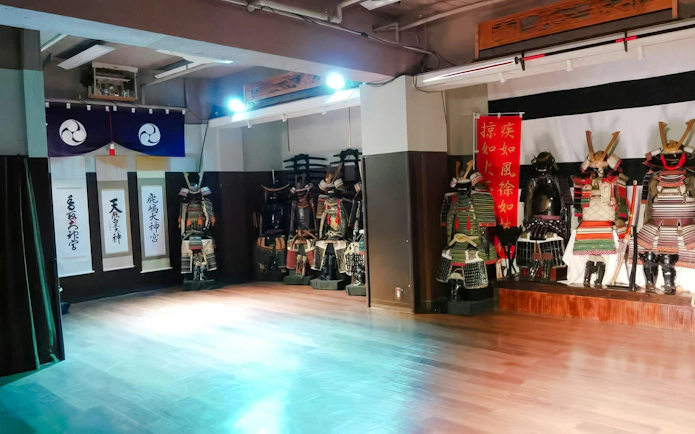 Samurai armor display in an empty room at Samurai Experience, Japan.
