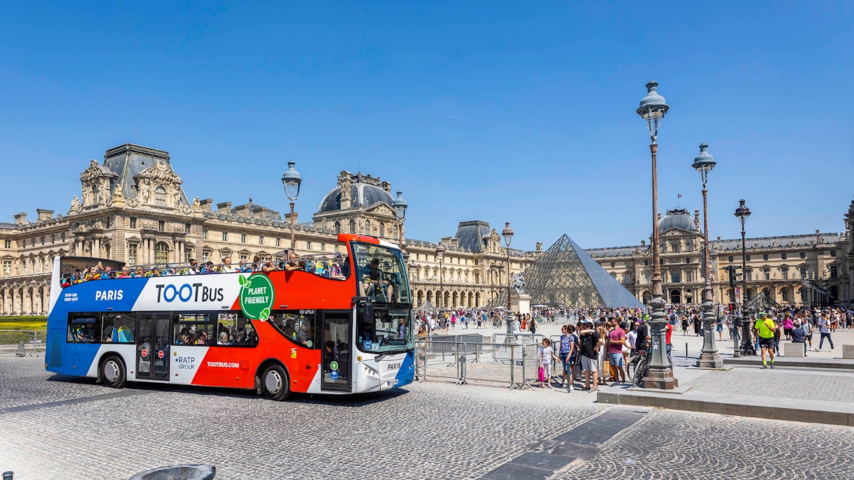 Louvre Museum Location