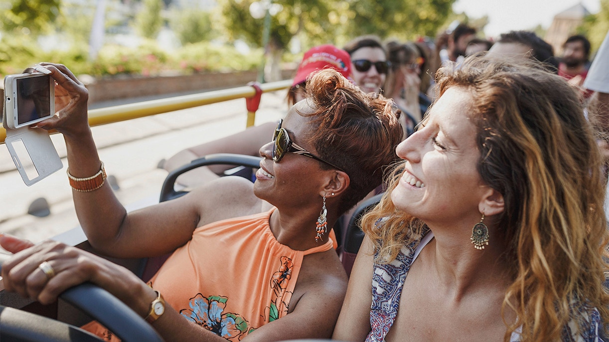 Hop on Hop off Bus in Naples