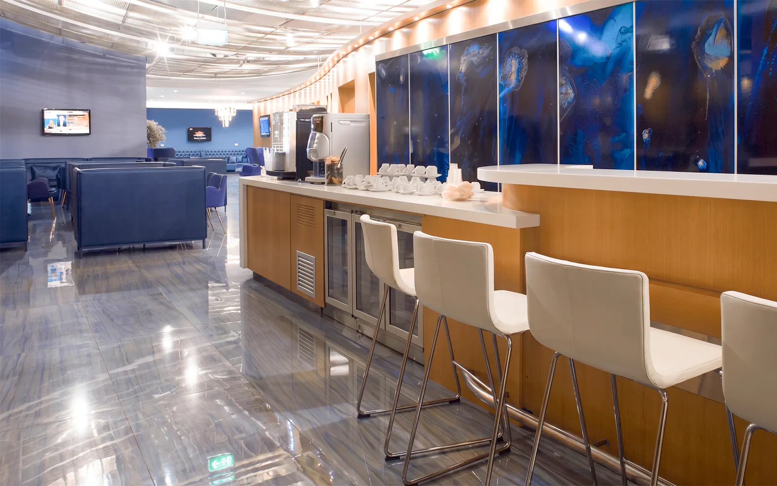 Athens International Airport: Skyserv Melina Merkouri Lounge at Hall B Image 5