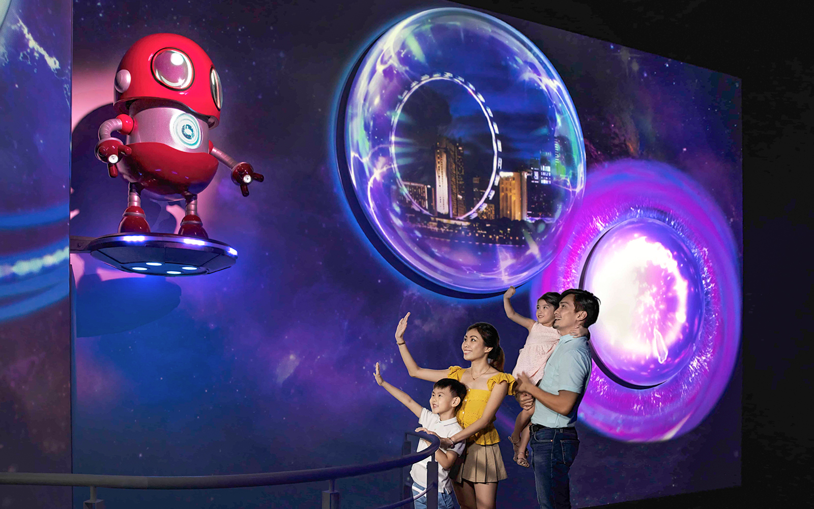 Singapore Flyer with Time Capsule