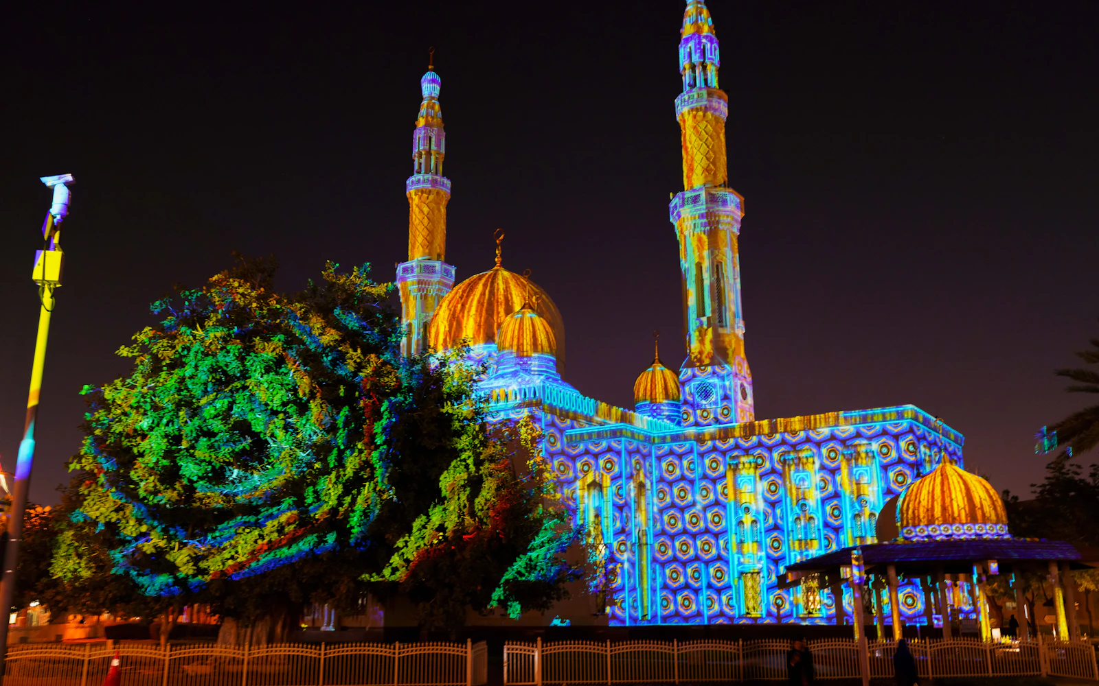 Dubai Night City Tour with Pickup and Drop-Off