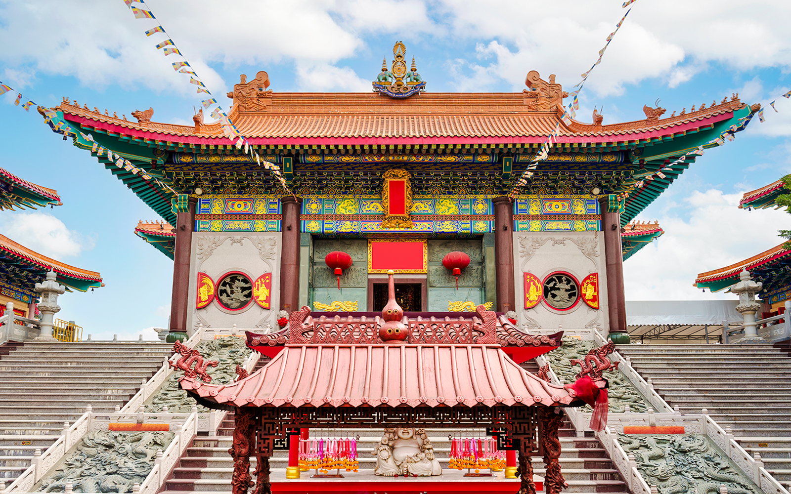 Wat Mangkon Kamalawat