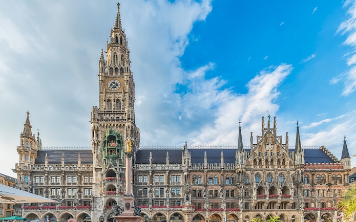 New Town Hall at Marienplatz Square, Munich, with its iconic clock tower and ornate facade.